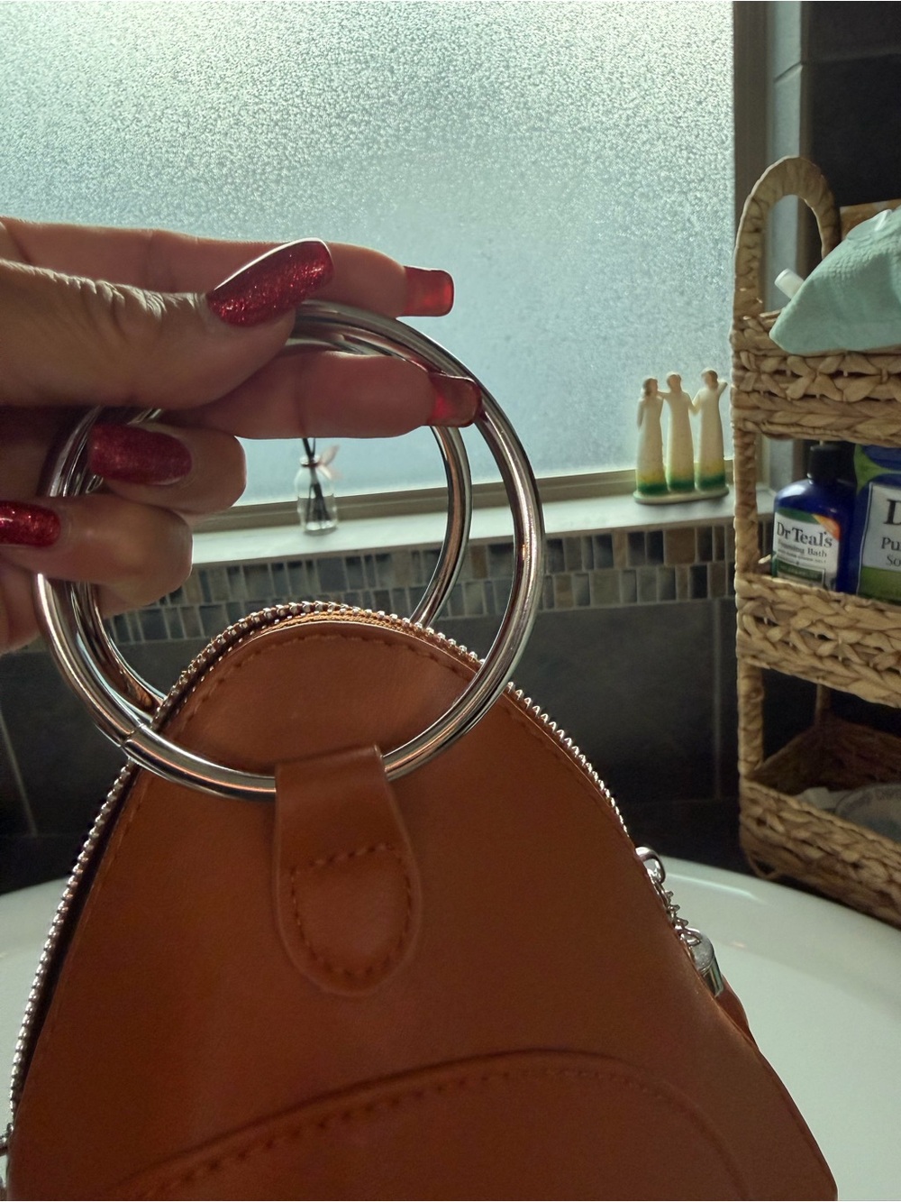 Women’s Tan Circle-Handle Handbag